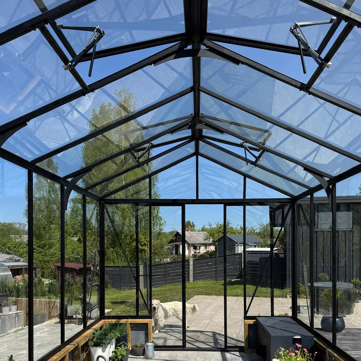 ON-WALL MODERN greenhouse