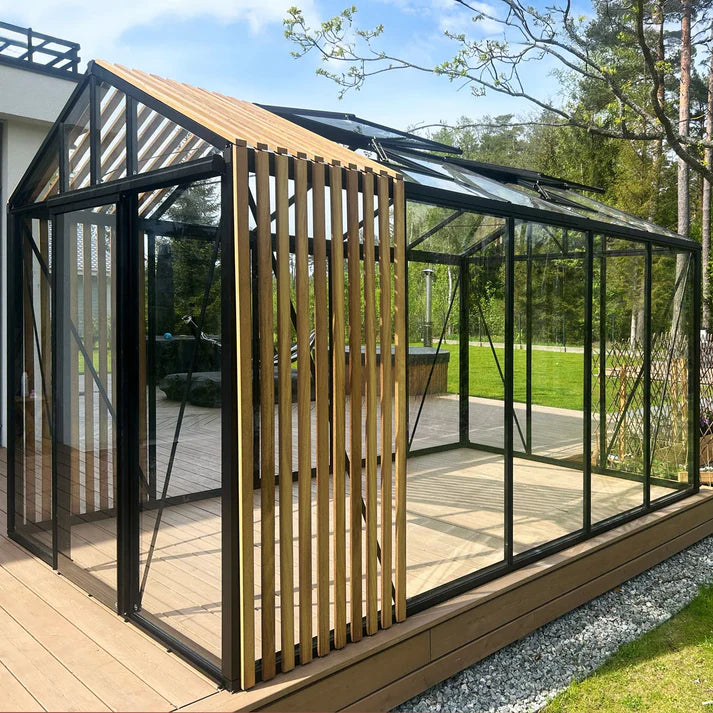 Aluminium greenhouse with wooden elements