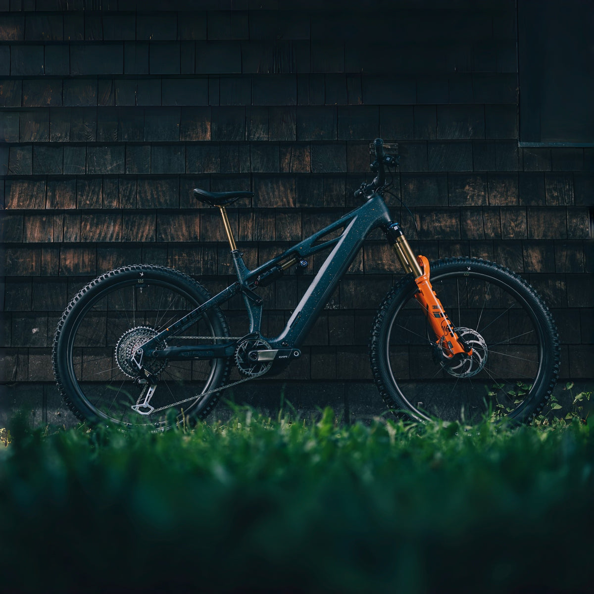 CUBE STEREO HYBRID ONE77 HPC SLT 800 - Carbon Electric Mountainbike - 2025